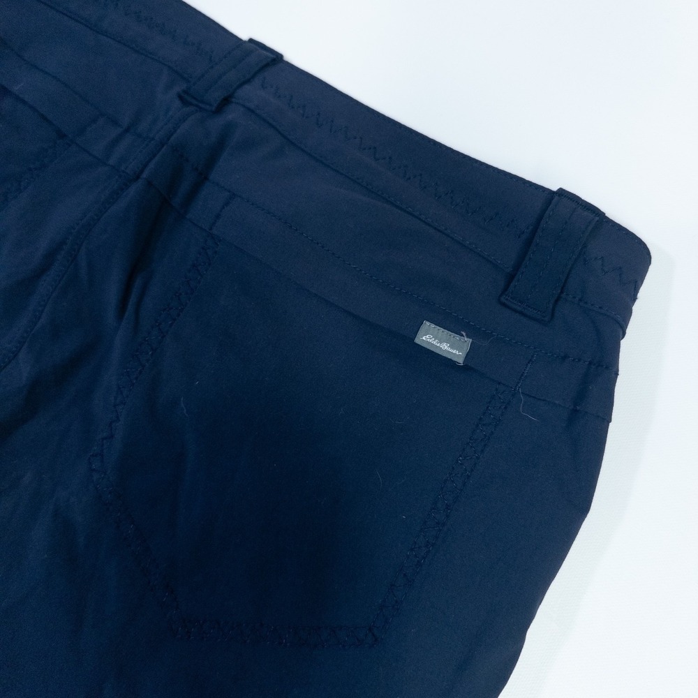 Eddie Bauer Travex Cargo Pants Womens 8 Horizon Crop Navy Blue Pockets Hiking - Picture 4 of 7
